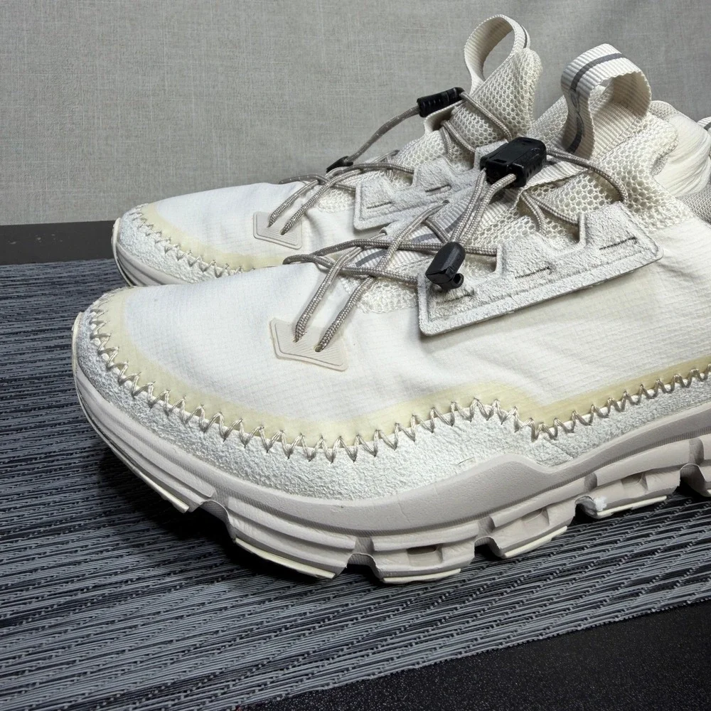 On Cloudaway Shoes - Women 7.5 - White Pearl  49.98945 Sustainable Travel